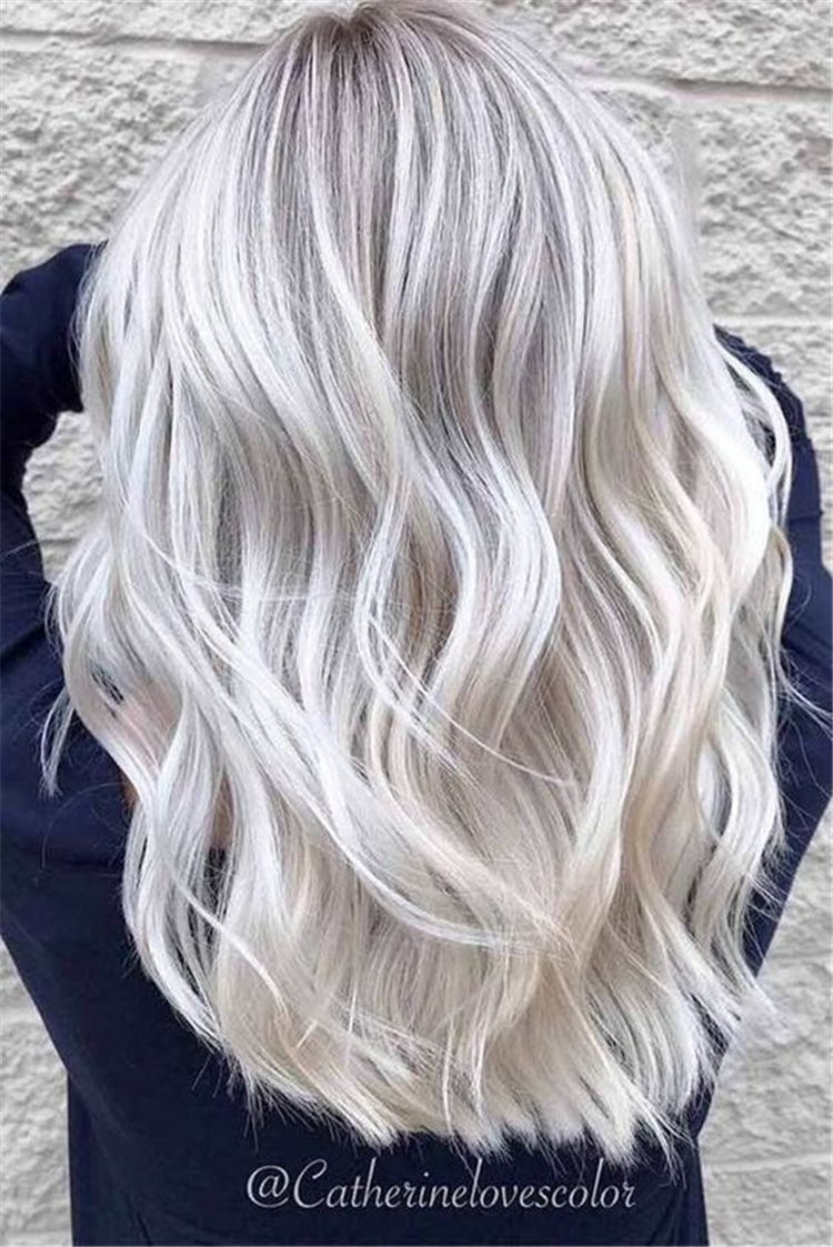  Stunning Blonde Hair Color Ideas With Styles For You; Blonde Hair; Blonde Hair Color; Blonde Hairstyles; Blonde; Blonde Shades; Blonde Color Hair; Honey Blonde; Creamy Blonde; Light Blonde; Dark Blonde; #blondehair #blondehairstyle #haircolor #blondeshades #honeyblonde #creamyblonde #lightblonde #haircolor #hairstyle