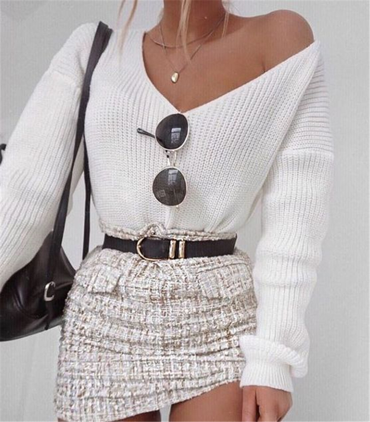 Gorgeous Winter Skirt Outfits To Copy Right Now; Winter Skirt; Skirt Outfits; Outfits; Winter Skirt Outfits; Gorgeous Skirt; Black Skirt; Skirt; Winter Outfits; #Skirtoutfit #skirt #winterskirt #winteroutfit