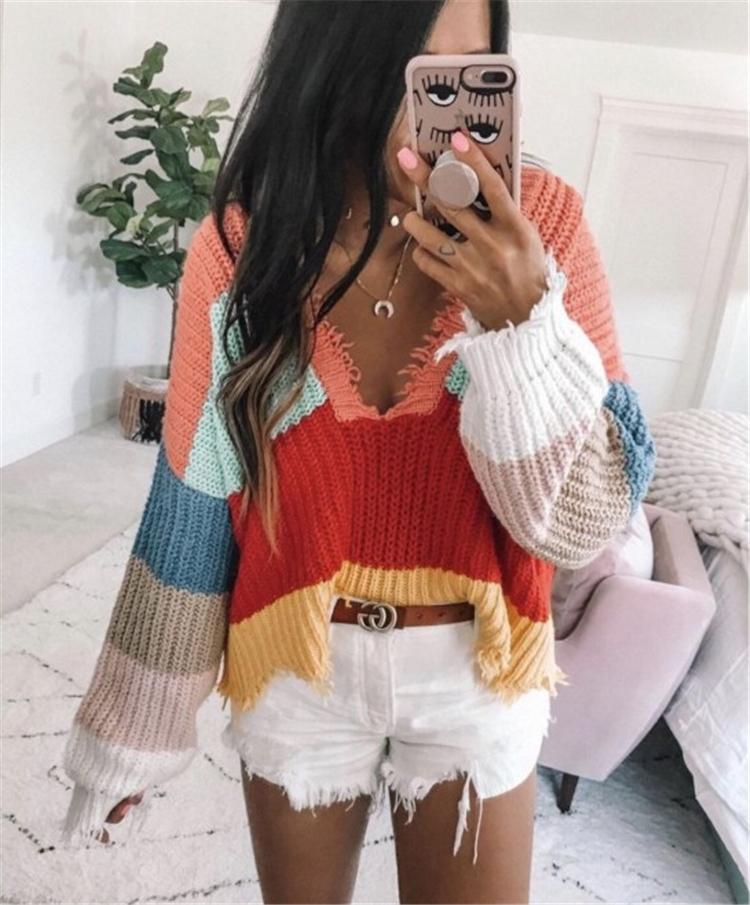 Trendy And Comfortable Spring Sweater Outfit Ideas You Should Copy Right Now; Spring Outifts; Spring Sweater; Spring Sweater Outfits; Spring Outfit Ideas; Comfortable Spring Outfits; Spring Dreesy; Spring Outfits Ideas; Sweater; #sweater #springoutfits #springsweater #springdress #outfits #chicoutfits