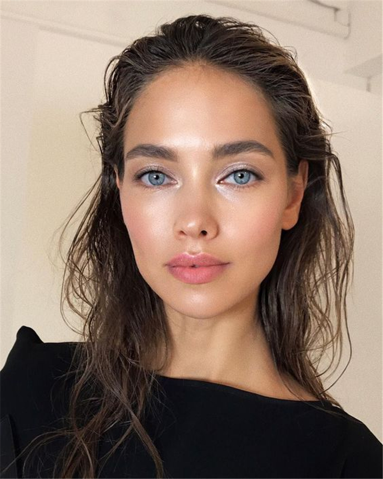 Fresh And Natural Makeup Looks You Must Know ; Spring Makeup; Makeup Looks; pring Makeup Looks; Natural Makeup; Natural Looks; Fresh Makeup Looks; #makeup #makeuplooks #naturalmakeup