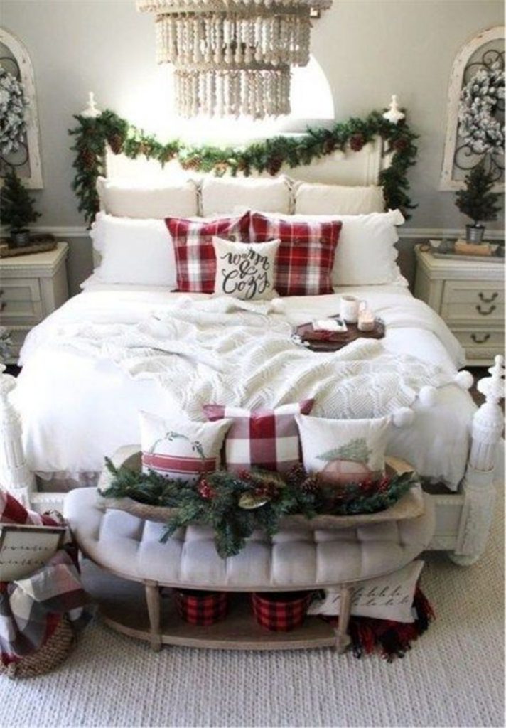 50 Comfortable And Sweet Winter Bedroom Decoration Ideas For The ...