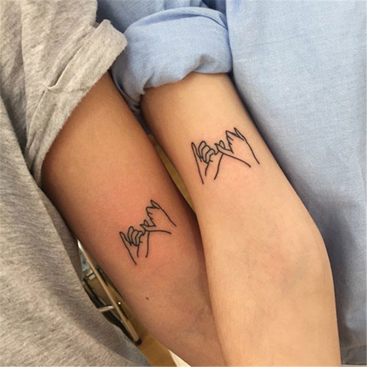 Best Tattoo Ideas For Women Looking For Meaningful Designs ;Best Tattoo Ideas; Meaningful Designs; Matching Best Friend Tattoos;Family Tattoos;Arrow Tattoos#Tattoos #Womentattoo #Meaningfultattoo
