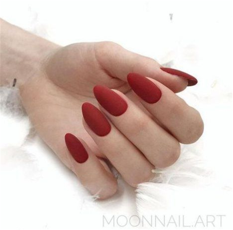Gorgeous Red Nail Art Designs For Stylish Women; Red Nails; Coffin Nails; Nails; Acrylic Nails; Gorgeous Red Nail Designs; Red Nail Art; Bloody Red Nails; Bloody Red Nail Art Designs;