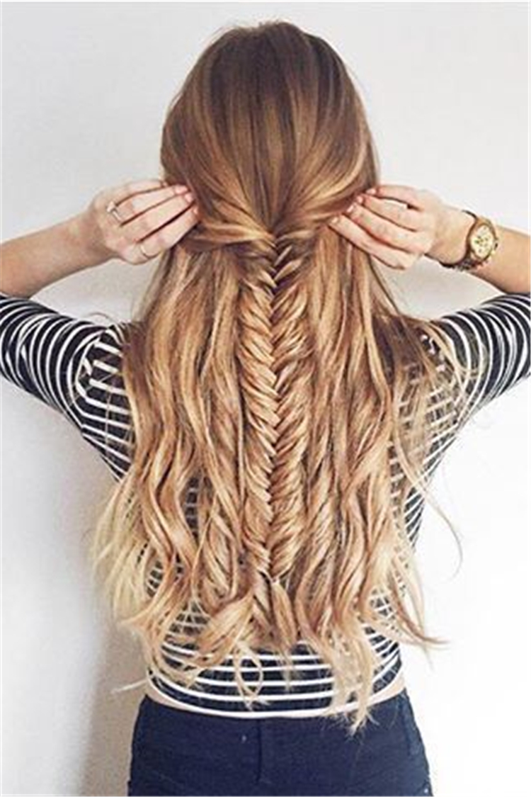Easy And Cute Back To School Hairstyles You Must Try; Cute Hairstyles; medium length hairstyles; hairstyles for school; simple and cute hairstyles; back to school hairstyles.