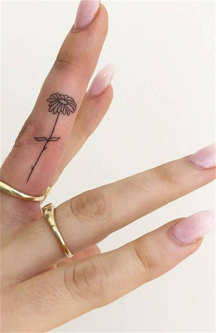 Pretty Tiny Tattoo Designs To Make You Fall In Love With; Small Tattoo; Tiny Tattoo; Tiny Flower Tattoo; Tiny Finger Tattoo; Tiny Ankle Tattoo; Tiny Ear Back Tattoo; #tinytattoo #flowertattoo #floraltattoo #tinyflowertattoo #tinyfingertattoo #tinywirsttattoo #tinyankletattoo #tinyearbacktattoo #tattoo