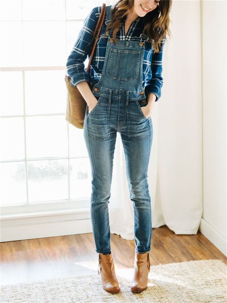Back To School Fall Outfits To Make You Look Stunning; Fall Outfits; Fall School Outfits; School Outfits; Back To School Outfits; Oversize Sweater Outfits; Overall Outfits; Denim Jacket Outfits; Fall Season; #falloutfits #outfits #schooloutfits #fallschooloutfits #backtoschooloutfits #oversizesweateroutfits #overalloutfits #denimjacketoutfits