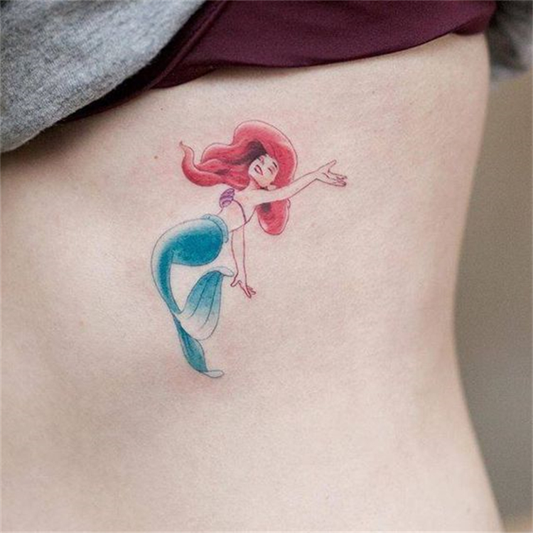 Gorgeous Mermaid Tattoo Designs To Make You Look Sexy; Mermaid Tattoo Ideas; Mermaid Tattoo; Mermaid; Watercolor Mermaid Tattoo Ideas; Black And White Mermaid Tattoo Ideas; #tatttoo #tattooideas #mermaidtattoo #mermaidtattoodesign