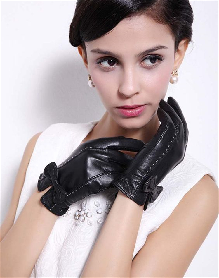 Stylish,Versatile,Winter,Accessories,Winter Accessories,leather gloves,hat,belt