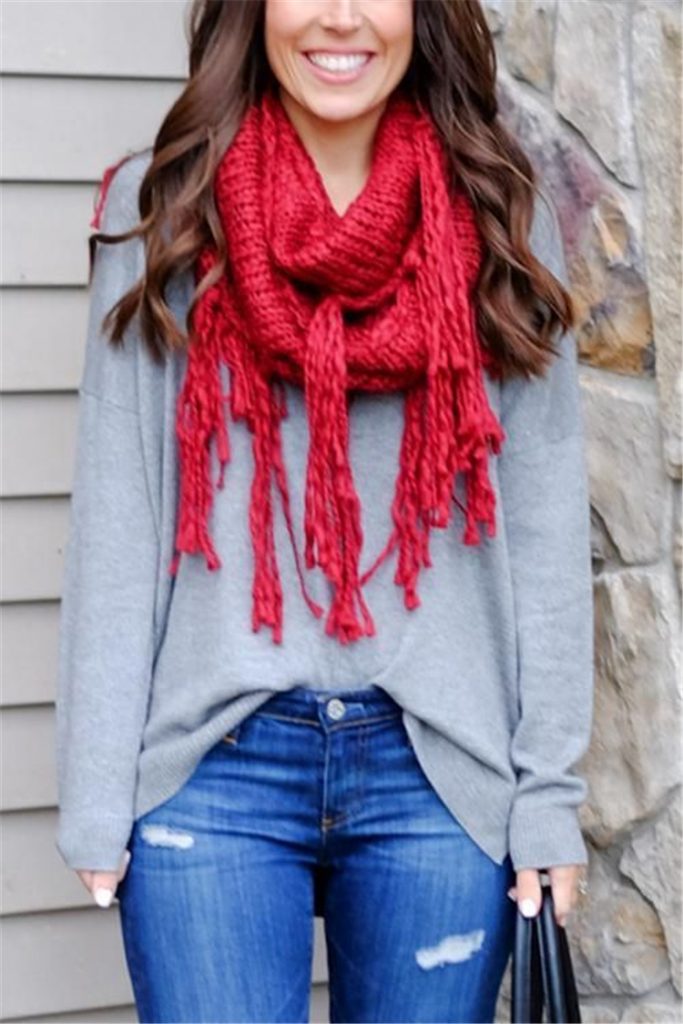 The Most Popular Styles And Colors Of Womens Scarves In The Winter Of 2021 Cute Hostess For 