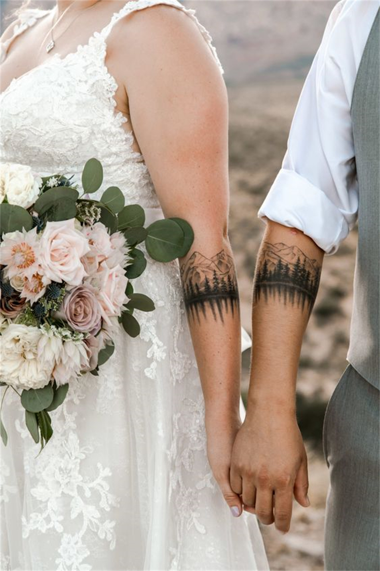 Romantic Couple Matching Tattoo Designs For Valentine's Day; Couple Tattoo Ideas; Couple Tattoos; Matching Couple Tattoos;Simple Couple Matching Tattoo;Tattoos; Valentine's Day; Valentine's Tattoo #valentine's #valentine'stattoo #Tattoos #Coupletattoo#Matchingtattoo #matchingkeyand #locktattoo #matchingmoonandsuntattoo #matchingkingandqueentattoo #matchingrosetattoo