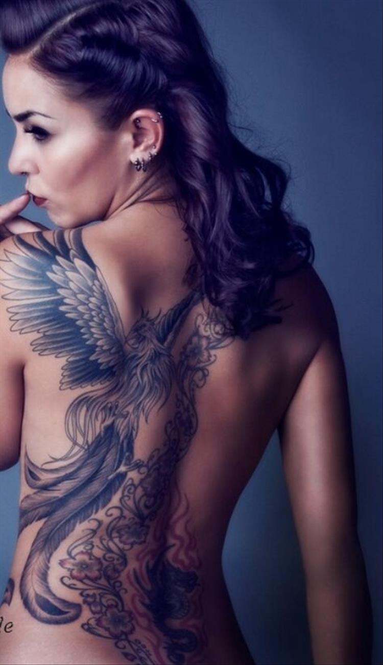 Stunning Phoenix Tattoo Designs To Make You Look Sexy; Phoenix Tattoo; Tattoo; Tattoo Design; Arm Phoenix Tattoo; Leg Phoenix Tattoo; Back Phoenix Tattoo; Thigh Phoenix Tattoo; Ankle Phoenix Tattoo #tattoo #tattoodesign #phoenix #phoenixtattoo #armtattoo #legtattoo #backtattoo #ankletattoo #thightattoo