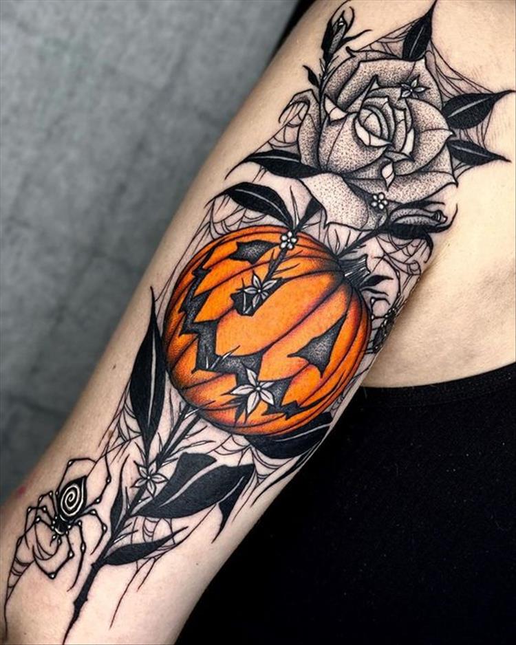 Best Halloween Tattoo Designs To Make You Special; Halloween; Halloween Tattoo; Tattoo; Tattoo Design; Ghost Tattoo; Pumpkin Tattoo; #halloween #halloweenholiday #halloweentattoo #tattoo #tattoodesign #ghosttattoo #pumpkintattoo